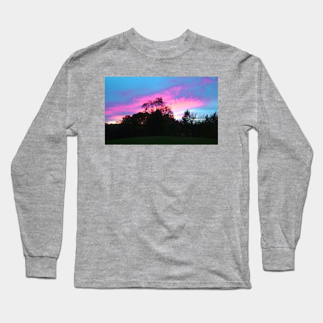 Red sky at night ... Long Sleeve T-Shirt by tomg